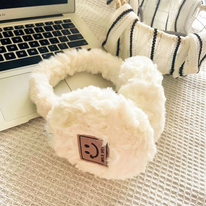 Winter Out Womens Soft Cold Wind Cartoon Smiley Face Warm Ear Muffs Milan Mink Velvet Girls Versatile Plush Ear Muffs Foldable 251027