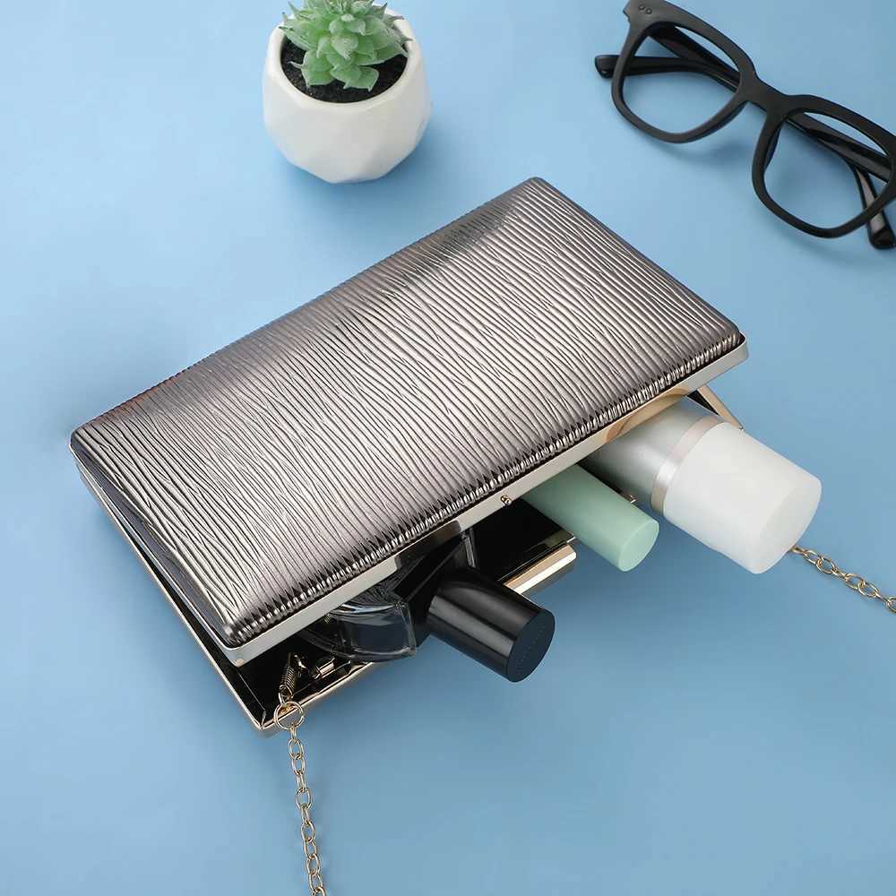 Womens Pure Black Leather Crossbody Bag with Metal Chain Single Shoulder Bag for Banquet Party Dinner Evening Gown Wedding H251027