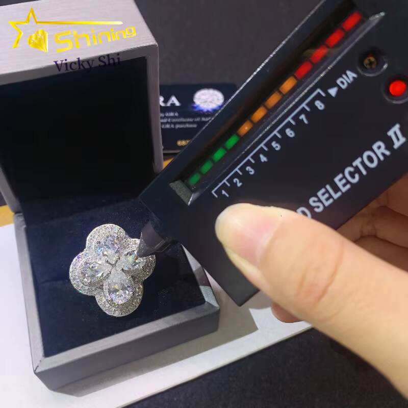 Fashion Luxury Rapper Hip Hop Rings 925 Sterling Silver Iced Out Clover Moissanite Diamond Ring Fine Jewelry