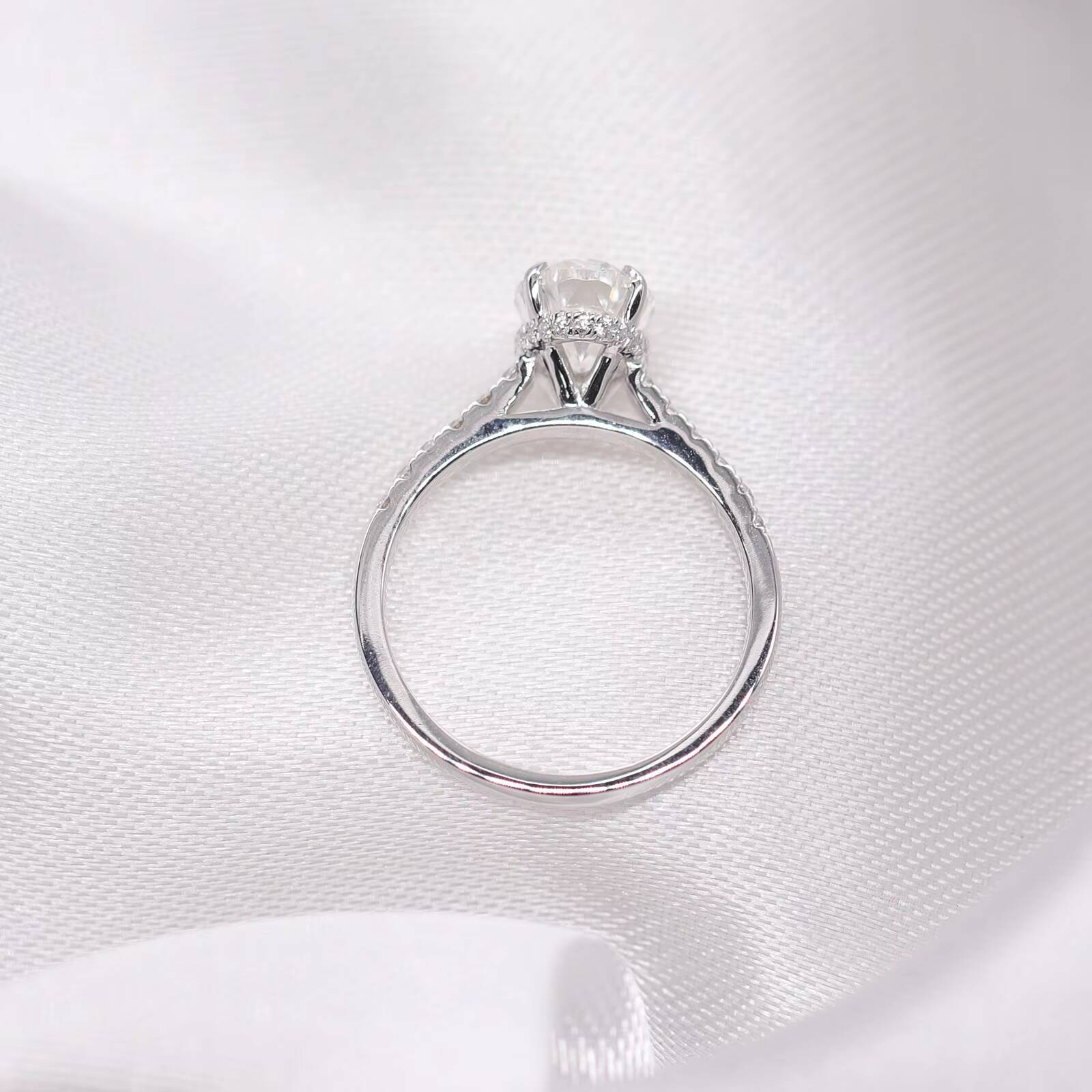 FancyGems Oval Shape SingleStone Moissanite Ring 14K 18K Solid White Gold Yellow Gold Engagement Moissanite Ring