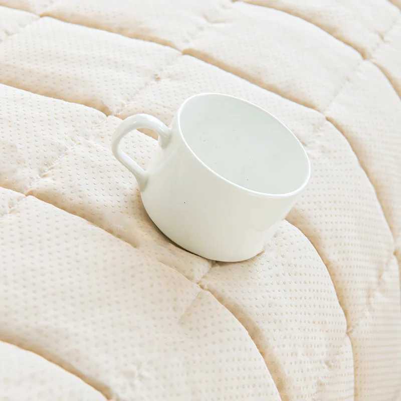 Corduroy Sofa Cushion NonSlip Thickened Living Room Sofa Decorative Cover Cloth Warm Dust Soft Velvet Backrest Armrest Towels C251028