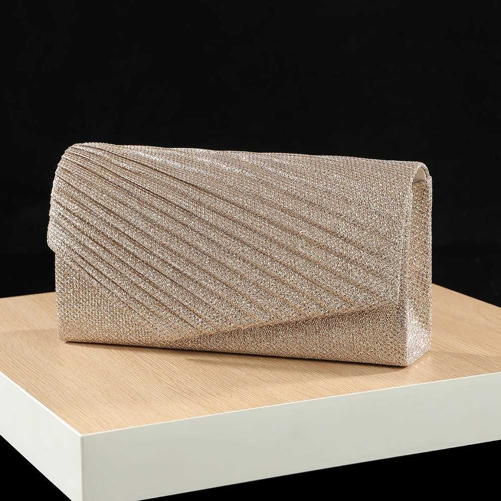 Candy Colors Pleated Folded Simple Affordable Handbag Designer High Quality Small Size Glitter Envelope Evening Bag with Chain H251027