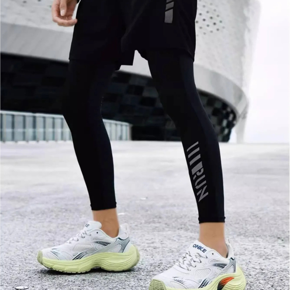 ONKE Ultra-Light Couple Running Shoes for Men and Women Breathable Mesh Shock Absorbing Wear-Resistant Non-Slip Casual Sports Shoes