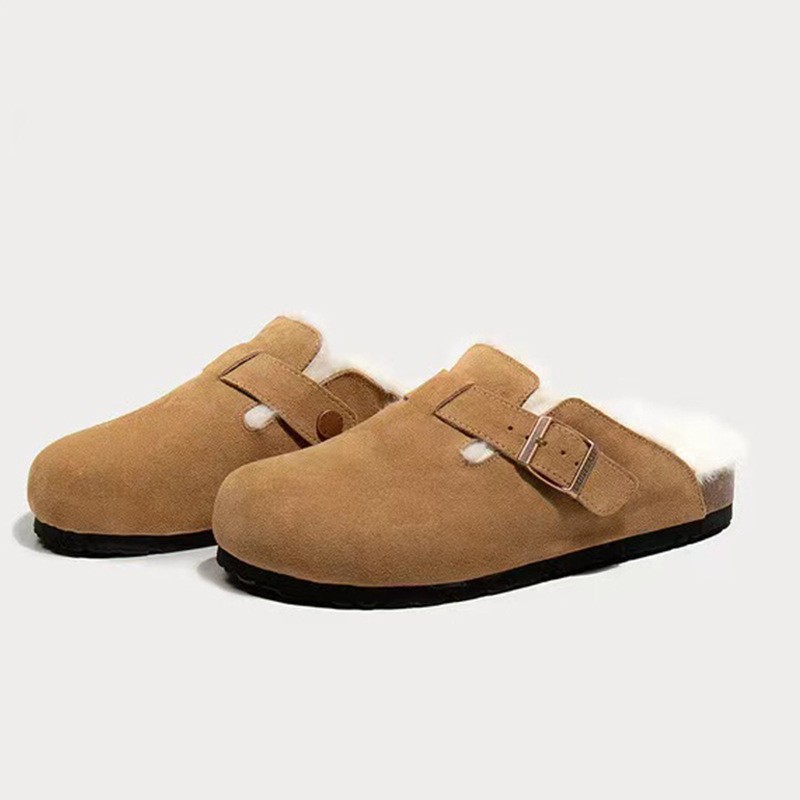 Hot new free shipping deisgner slippers for womens flat slippers khaki brown New fashionable and versatile flat slippers