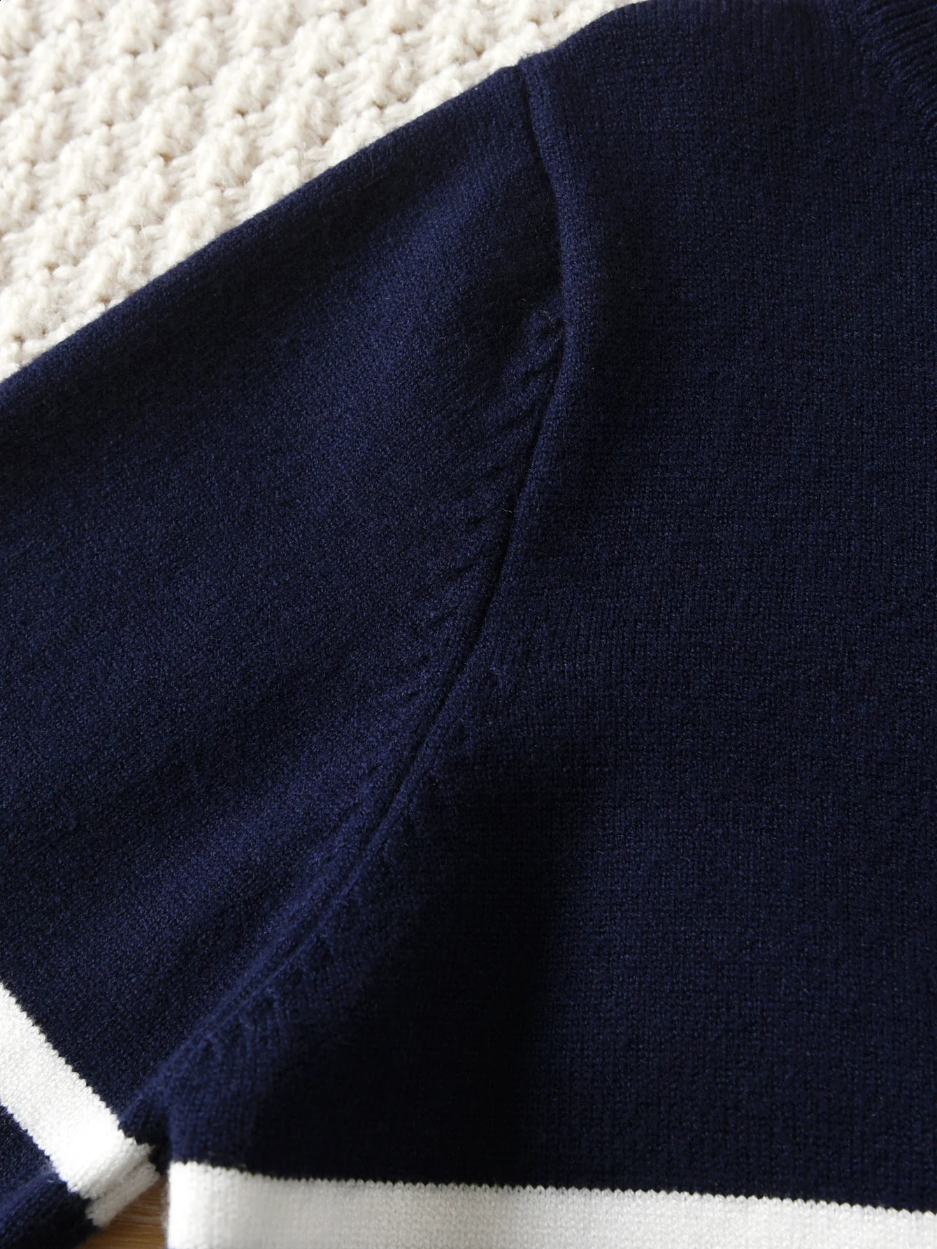 Boys college style striped half zipper stand up collar sweater pullover suitable for school in spring autumn and winter 251027