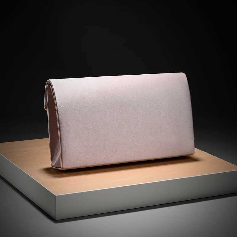 European and American ladies evening bag socialite style flip bag metal chain clutch bag evening dress bag H251027