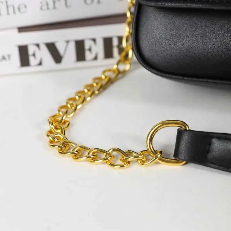 Flap Crossbody Shoulder BagMetal Buckle Chain Compact Sling BagWomen Square Underarm Messenger BagVersatile Commuter PurseT251028