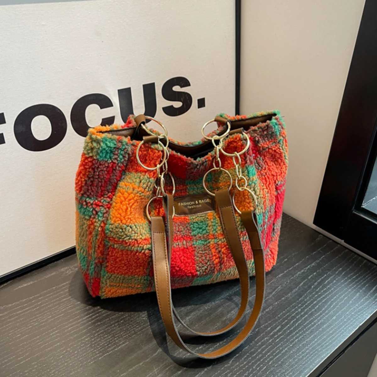 Red plaid plush bag autumn and winter new lamb velvet hand underarm bag Fashion plaid shoulder bag large capacity Tote bagW251028