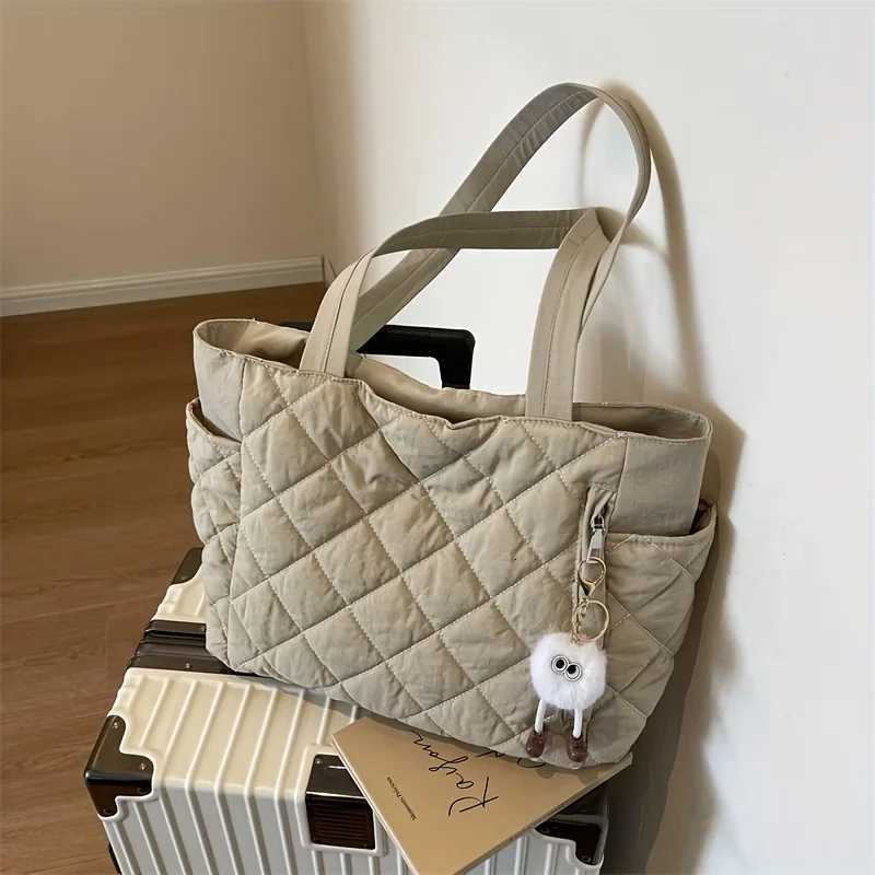 Womens Black Beige Rhombus Quilted Tote Bag Large Capacity Handbags Shoulder Bags with Quilted Purse for Travel Everyday UseW251028