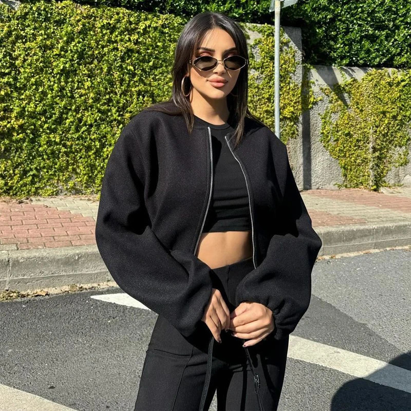 MUJER Black Bomber Jackets for Women Zipper Varsity Jackets Women Soft Cropped Jackets Woman 2025 Long Sleeve Winter Coat Female 251028