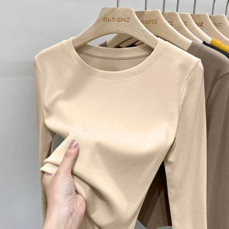 1pcs Women Spring Autumn Longsleeved Tshirt Lady Thermal Underwear Slim Fit Fashion Casual Style Round Neck Thermal Top M4XL 251027