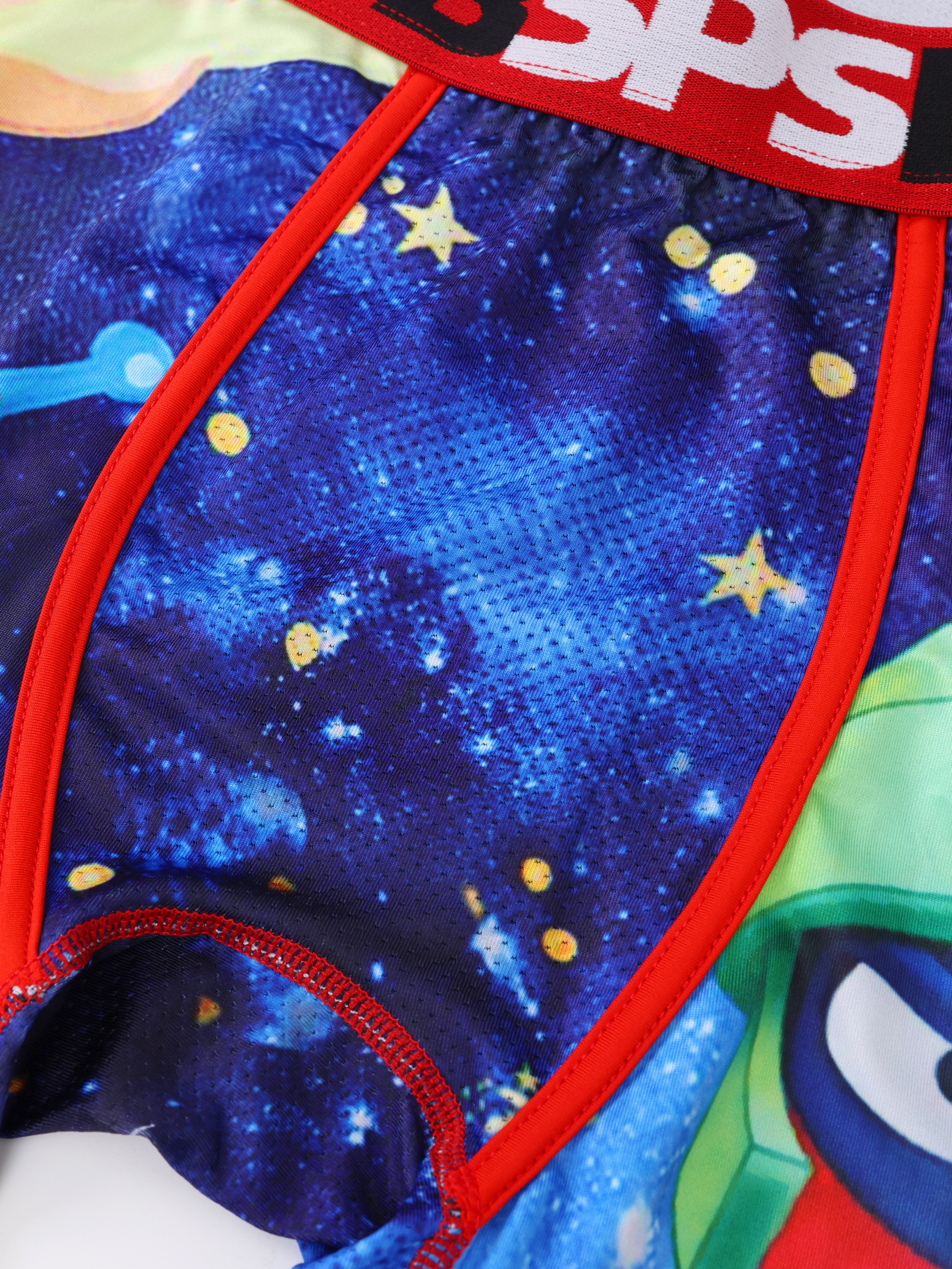 Stylish Print Design Mens Boxer Briefs with Soft Fabric - Durable and Lightweight Undergarments