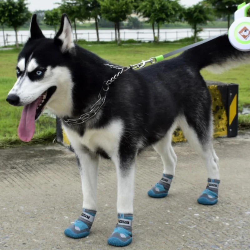 Dog Shoes NonSlip Soles Thick Plush Protection Paw Pet Shoes Warm For Dog NonSlip Dog Shoes Breathable Climbing Pets Booties a251028