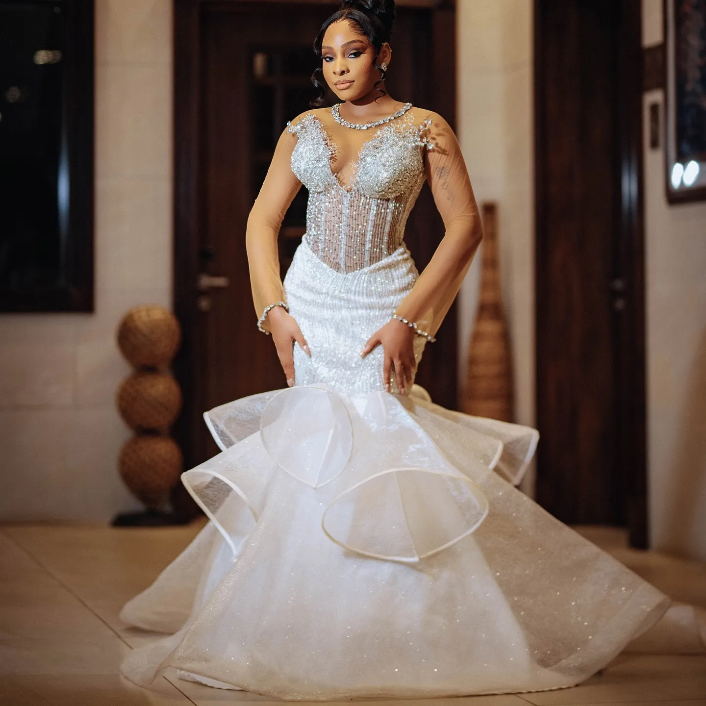 Arabic Aso Ebi Plus Size Mermaid Wedding Dress in Ivory with Flowers Lace Crystals Vintage and African Style