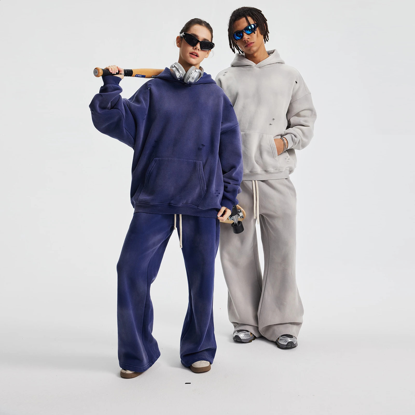 Winter Fleece Sweatpants Men Splashing Ink Spray Dyeing Wash Distressed Wide Joggers Grinding Edges Baggy Plush Pants 251027