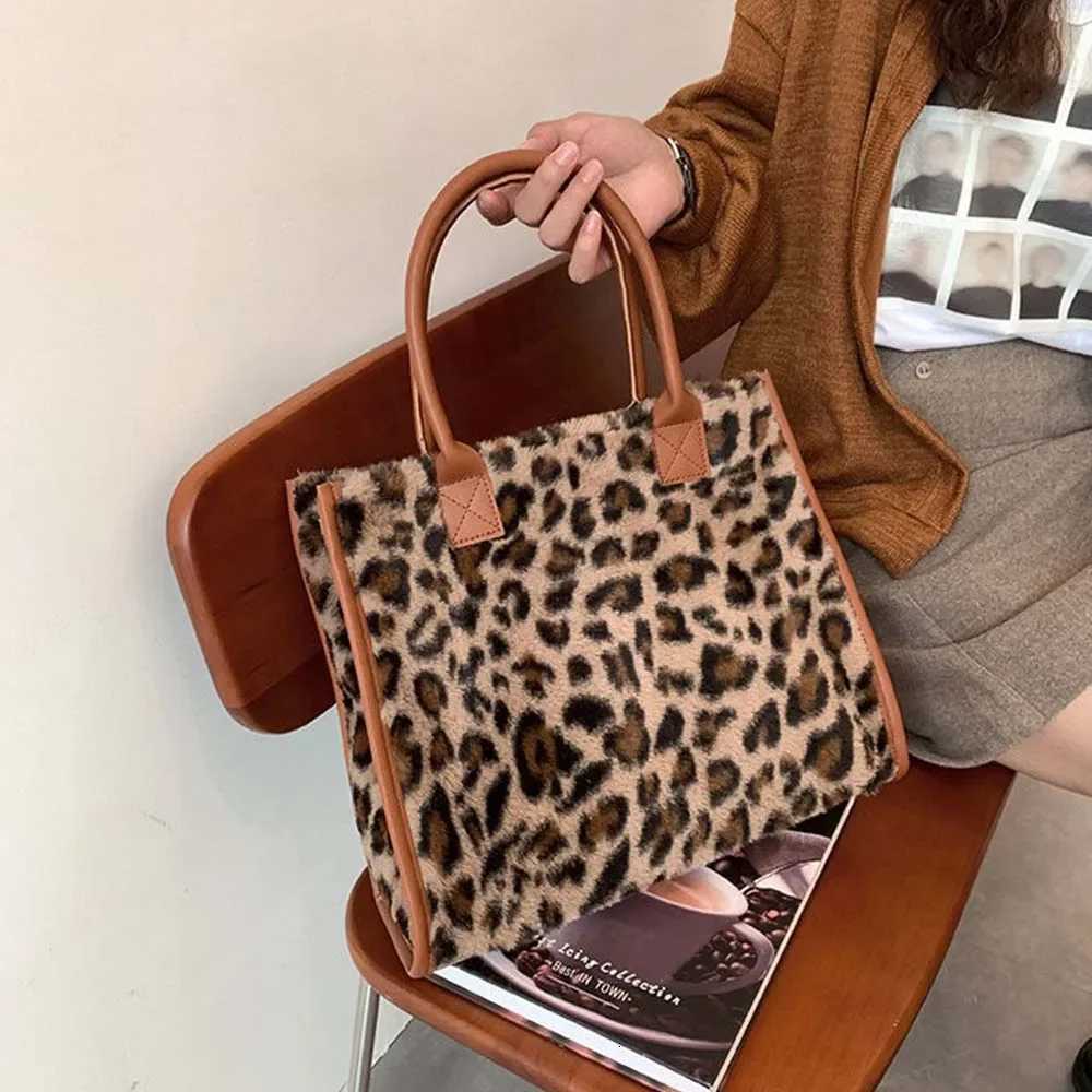 Fur Bag Female Fall and Winter Fashion Faux Fur Soft Long Plush Shoulder Bag Womens Large Capacity Handheld Shoulder BagT251028