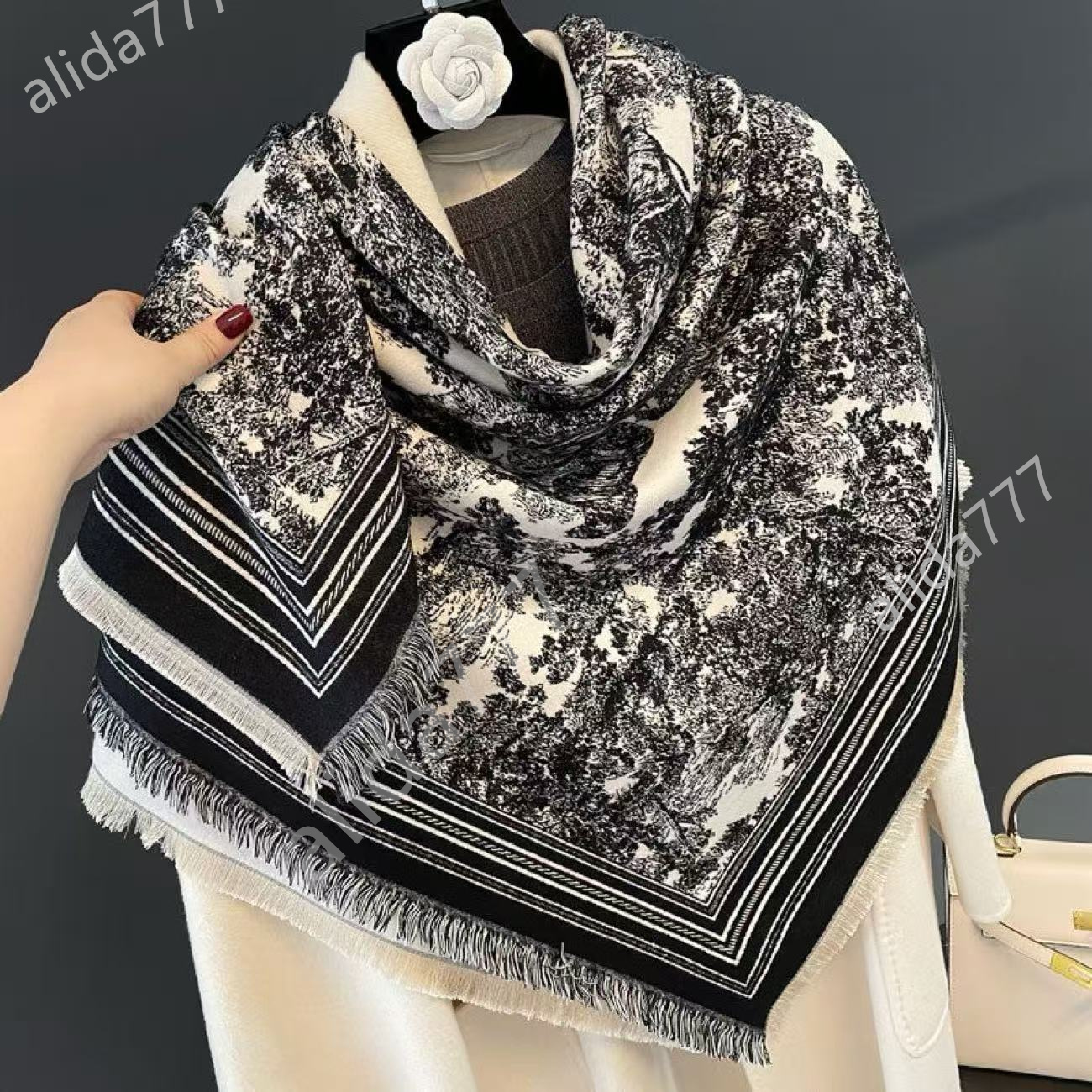 NEW Designer Blanket Cashmere Soft Wool Scarf Winter Shawl Portable Warm Plaid Sofa Bed Fleece Knitted Throw Blankets Letter Luxury Woven Travel Home Decor Outdoor