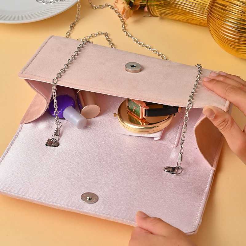 Womens handbag wedding party evening dress bag birthday gift bag picnic trip velvet bag metal chain shoulder bag crossbody bag H2510271