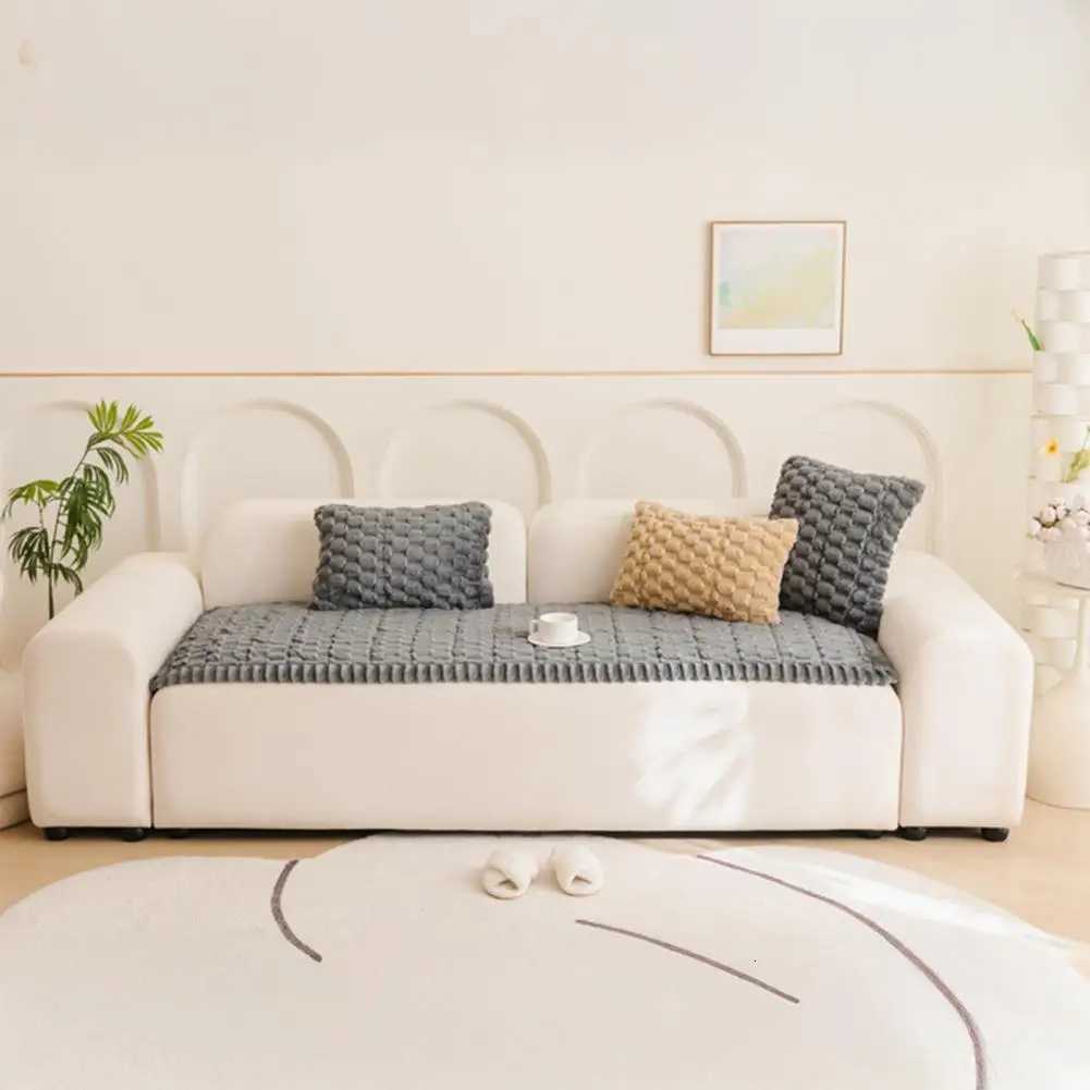 Plush Couch Throw Thickened Couch Protector Thick Plush Fuzzy Couch Cover for Winter Non Slip Sofa Slipcover Protector C251028