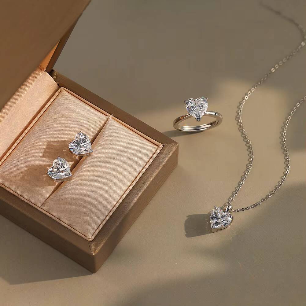 Rinntin LZR40 1ct 2ct 3ct 4ct HeartCut ThreeClaw Setting Premium 8A Cubic Zirconia 925 Sterling Silver Engagement Rings