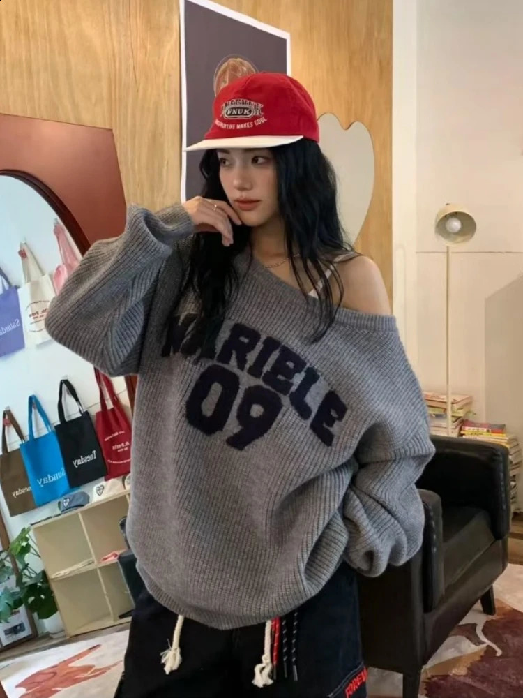 Y2k Retro American Letter Graphic Knit Sweaters Women Skew Collar Streetwear Hoody Harajuku Oversized Long Sleeve Tops Pullovers 251027