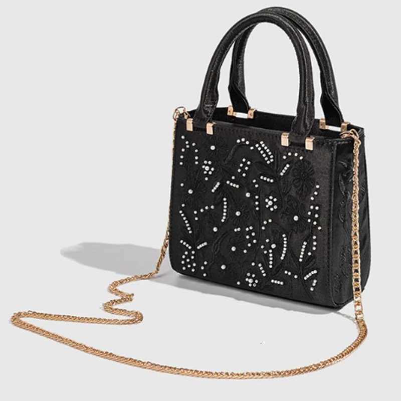 Fi Floral Embroidery Square Bag High Quality Tote Bag Large Capacity Wens Handbag Lady Purse Shoder Messenger Bag Y251028