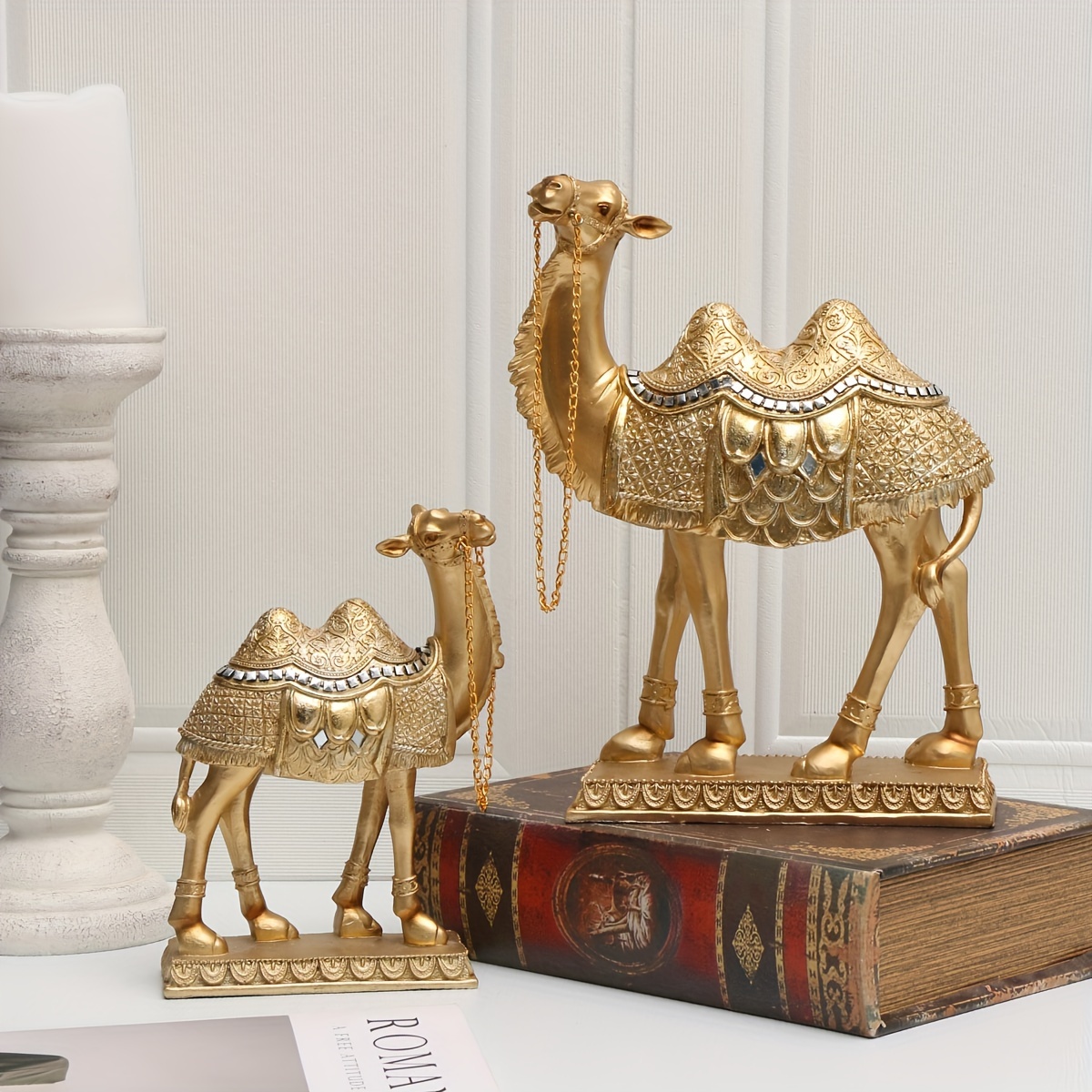 Designer Luxury Golden Camel Statue: Resin Decorative Home Accent for Indoor Use - Suitable for Various Room Types -Perfect for Thanksgiving