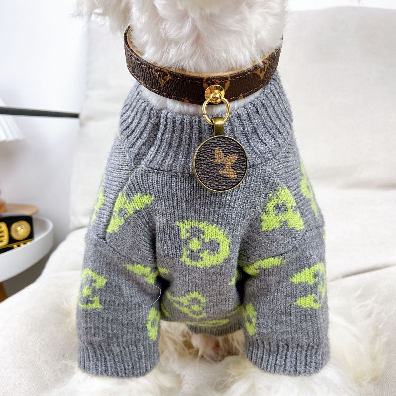 Luxury Dog Collar with Bell and Dog Tag Classic Design Adjustable Leather Pet Collar and Leash for Small Medium Dogs, Lightweight for Daily Use