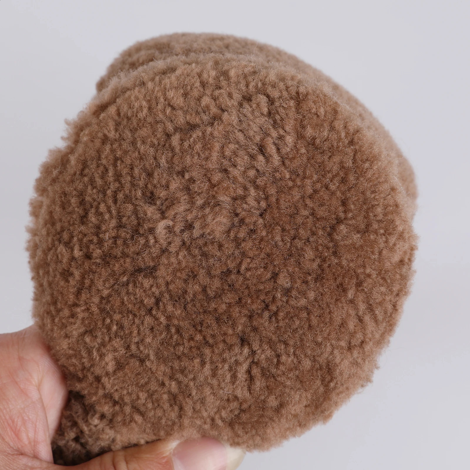 BOONJOVIA Ear Muffs Unisex Genuine Curly Shearling Wool Classic Winter Outdoor Earmuffs for Women Warm Ear Warmers 251027