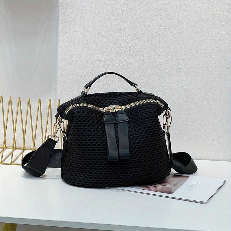 New Womens Crossbody Bag Lightweight and Soft Mesh Bag Highend Feel Handbag Casual Large Saddle BagT251028