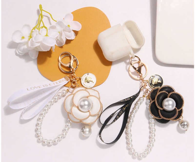 New Style Large Pearl Camellia Keychain Pendant Creative Pearl Chain Accessory Earphone Case Bag Decoration J251118