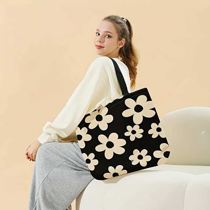 New womens tote bag customized photo shopping bag can be customized according to your unique designW251028