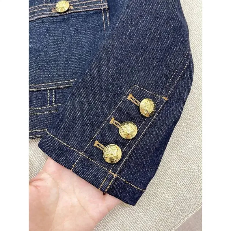 Retro round Neck Short Denim Jacket Womens Spring Style French Contrast Color Stitching Cotton Casual Top 251015