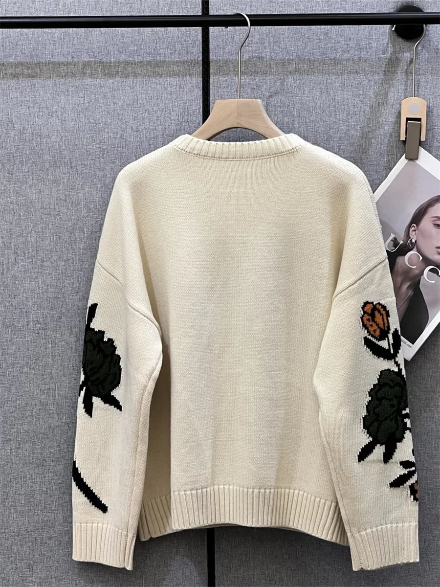 Womens 100 Wool Sweater Letter Floral Jacquard Round Neck 2025 Fall Winter Long Sleeve Pullover for Lady 251027