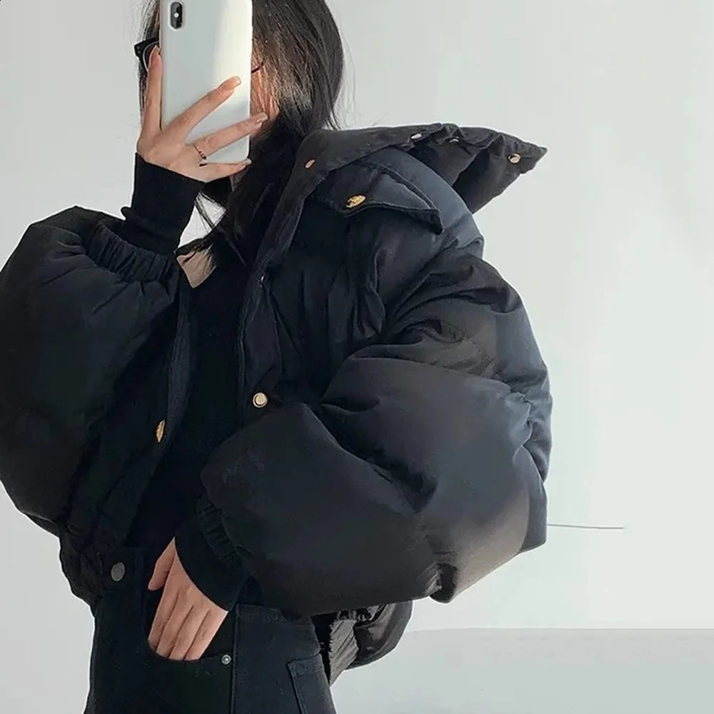 Temperament Short Cotton Coat Womens 2024Winter Fashion Crop Jackets For Woman Black Thicken Bread Clothing Trend Ladies Parkas 251015