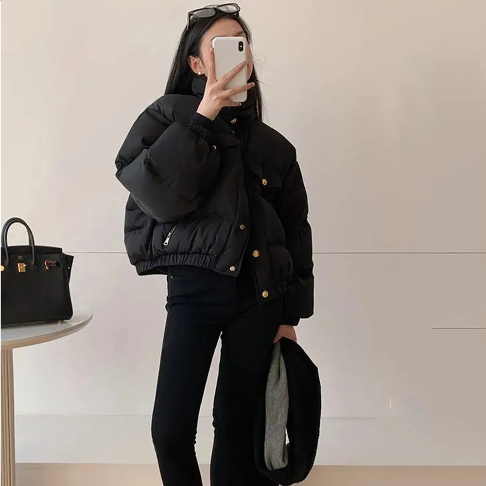 Temperament Short Cotton Coat Womens 2024Winter Fashion Crop Jackets For Woman Black Thicken Bread Clothing Trend Ladies Parkas 251015