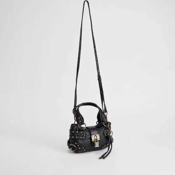 Wens Small Bag Fi Crescent Bag Casual Crossbody Bag Spicy Girl Y2k Wasteland Style Vintage Leather Shoder Bag H251028