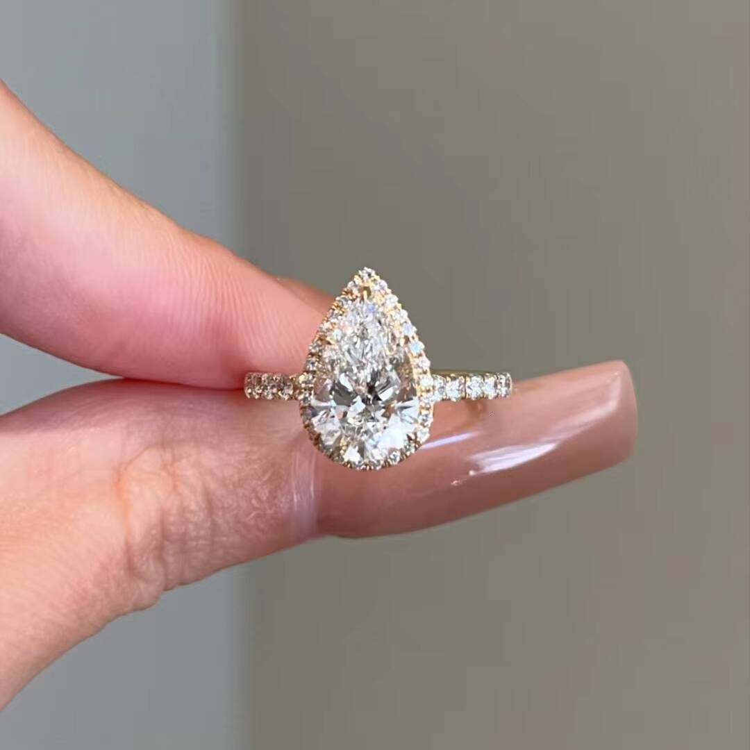 VVS D Color IGI Certificated Lab Grown Diamond 1CT Pear Cut Ring Engagement Ring 10K 14K Gold Gift for Women