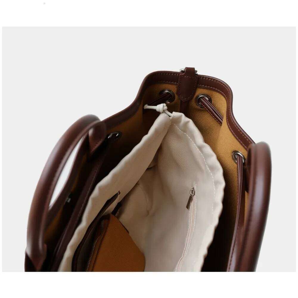 Designer Bags Large Capacity With Cow Leather Bundle Tote Fashionable Commuter Vegetable Basket Portable Canvas Bag Hot Selling