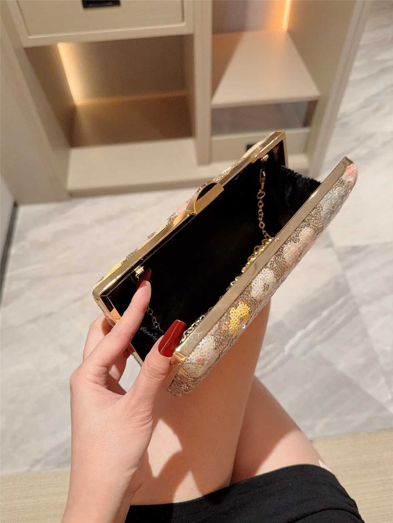 Fashion New Handbag Womens Sequin Flower HandHeld CrossBody Clutch Bag Cheongsam Small Bag Gold Bag Evening Bag H251027