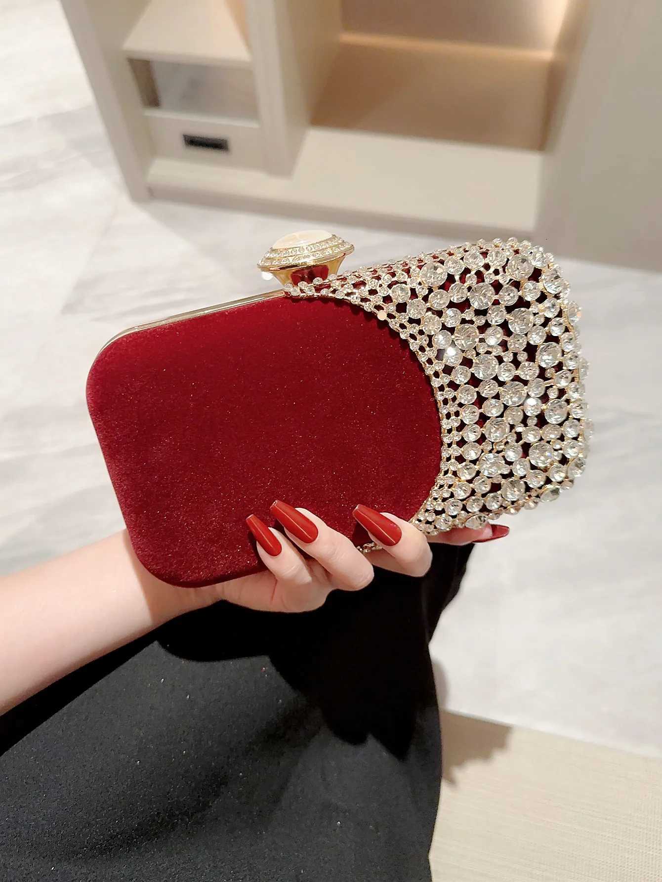 Ladies Autumn Winter Velvet Evening Bag Sparkling Rhinestone Decorative Box Clutch Evening Bag Party Bag Prom Bag Annual Meeting Bag Dress Bag Wedding
