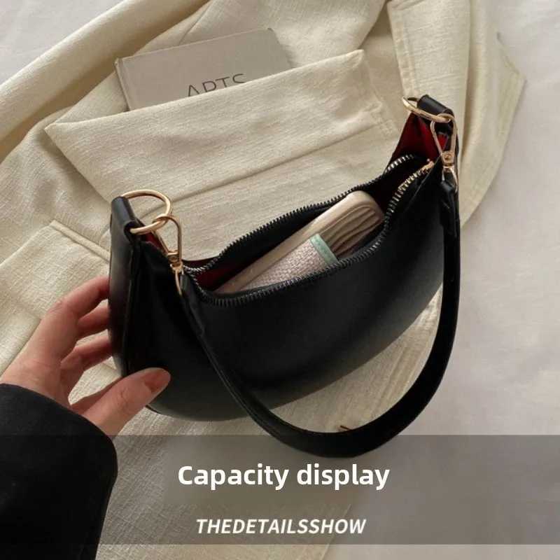 New Fashionable Highend Moonshaped Baseball Bag Showing Luxury Womens Single Shoulder Bag Elegant Lady Handbags and PursesW251028
