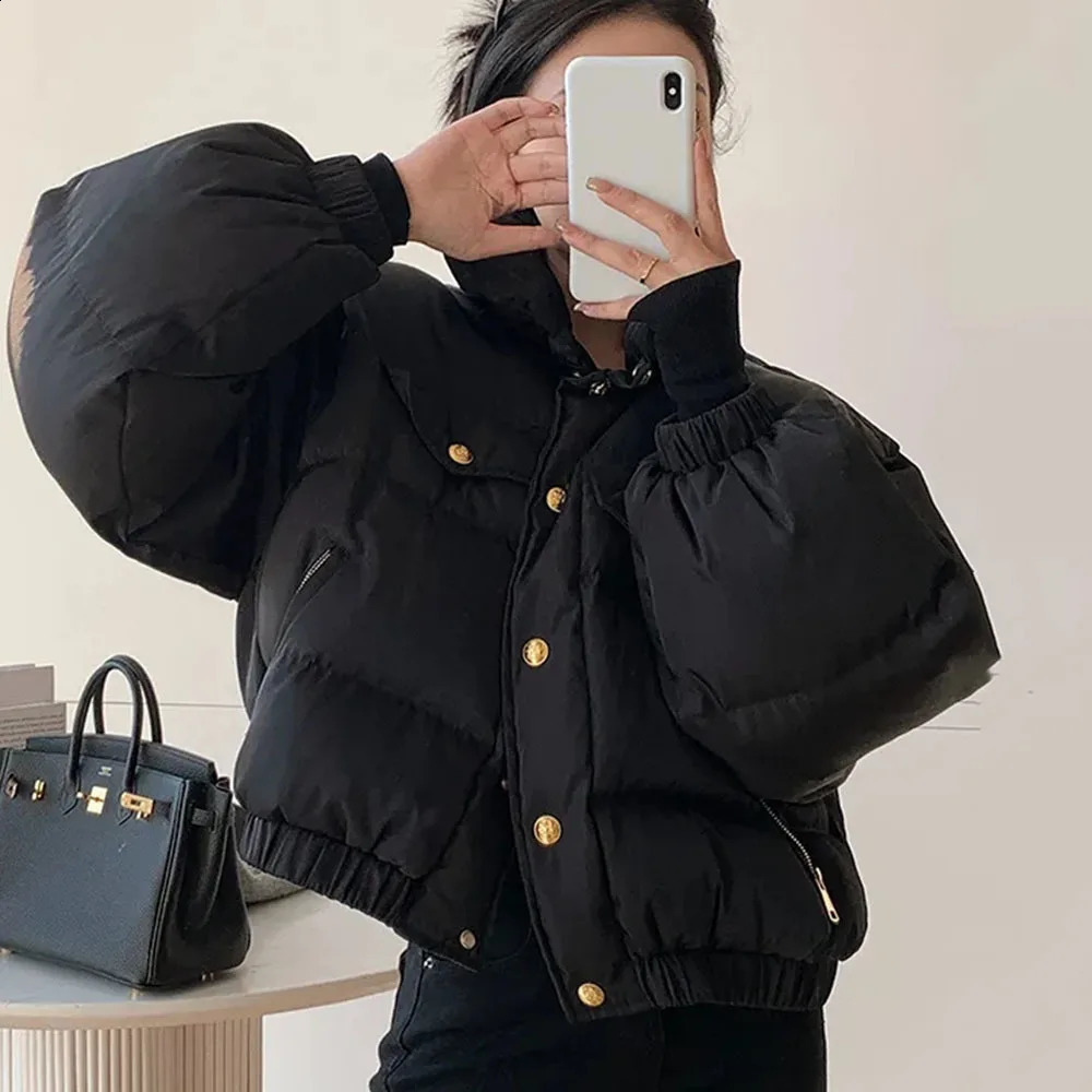 Temperament Short Cotton Coat Womens 2024Winter Fashion Crop Jackets For Woman Black Thicken Bread Clothing Trend Ladies Parkas 251015