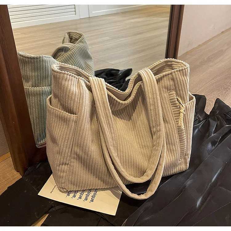 Casual Corduroy Handbag with Zipper Closure Lightweight Large Capacity Shoulder Strap Solid Color Daily Tote Bag for WomenW251028