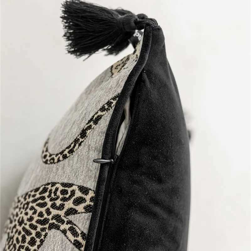 Pillow Case Leopard Chenille Cushion Cover Rectangle 30x60cm case Shell For Sofa Bed Couch Home Decoration Light Luxury Vintage Black C251028