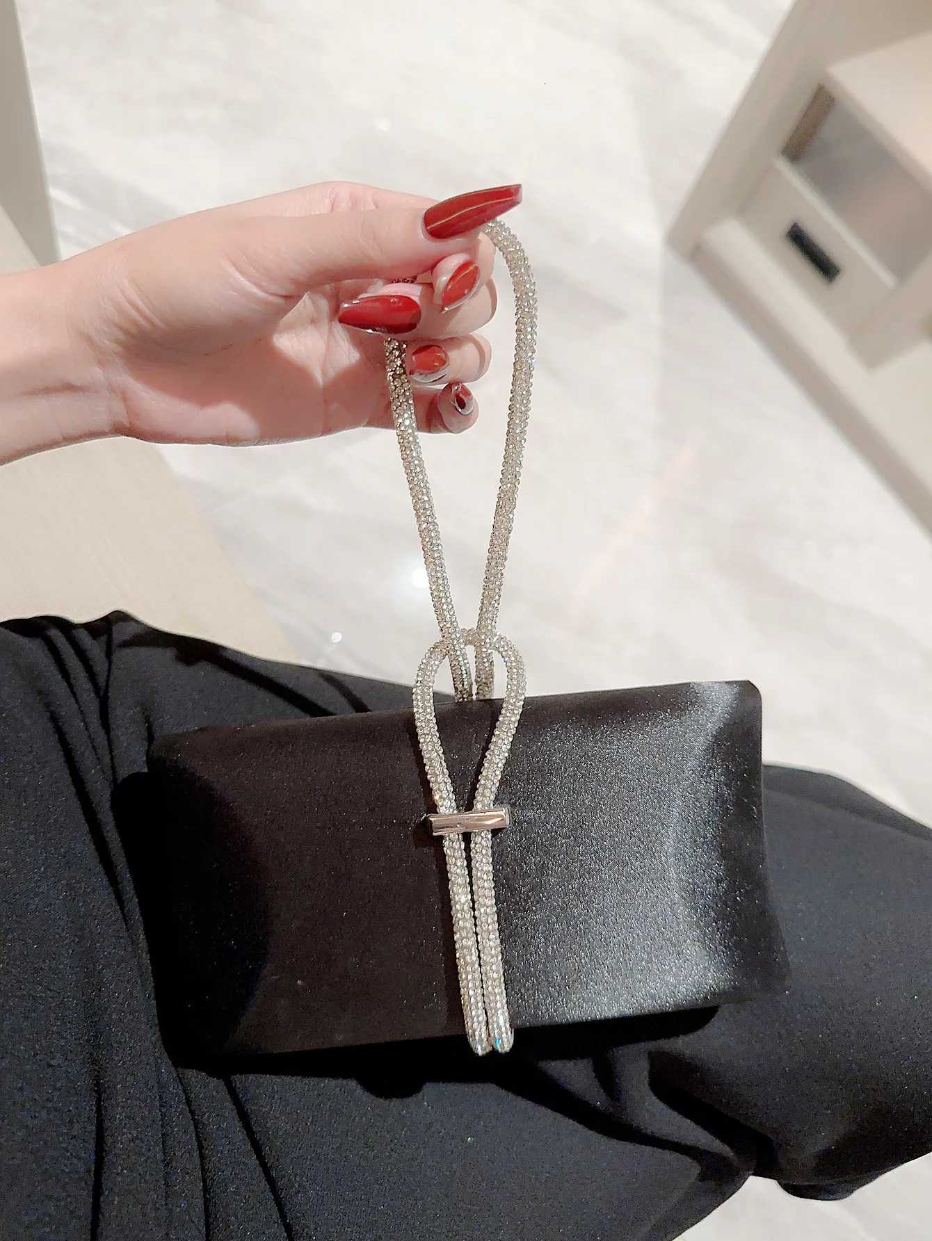 Women Classic fashion Satin Evening Bag Sparkly Banquet Tote Rhinestone Chain Decoration Dress Handbag Evening Bag Party Bag Prom Handbag H251027