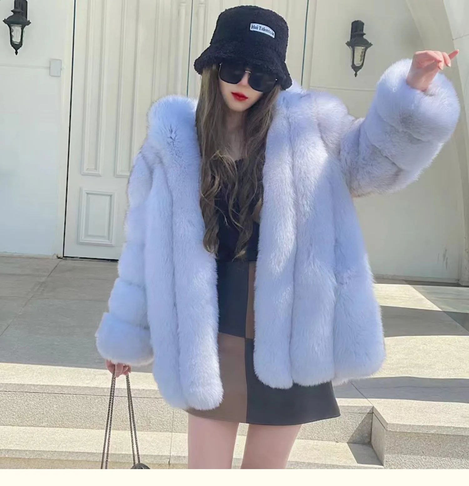 Womens Real Silver Fox Fur Coat Long Genuine Fur Jacket Fashion Natural Streetwear Hooded Plush Outerwear Winter 251027