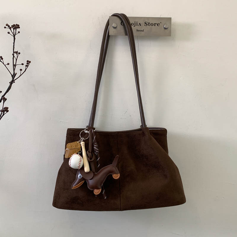 Autumn Women's New Simple and Fashionable Large Capacity Synthetic Leather Handbag Fashionable College Student Daily Commuter Lightweight Crossbo