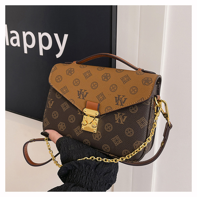 Free Shipping Designer Fashion Bags Totes Vintage Monogram Tote Bag Retro Charm Meets Modern Practicality