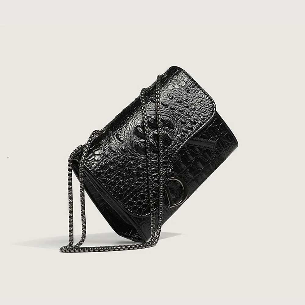 2025 New Fashion Crocodile Pattern Chain Crossbody Bag Single Shoulder Small Square Bag Revives Ancient StyleT251028